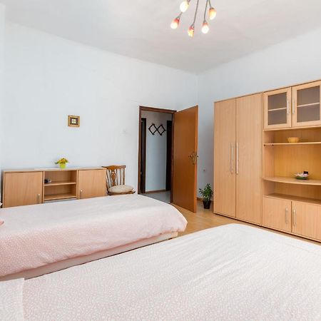 Apartment Ana Fazana Luaran gambar