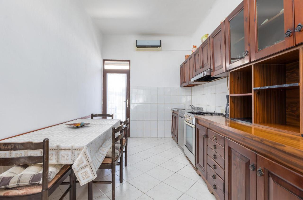 Apartment Ana Fazana Luaran gambar